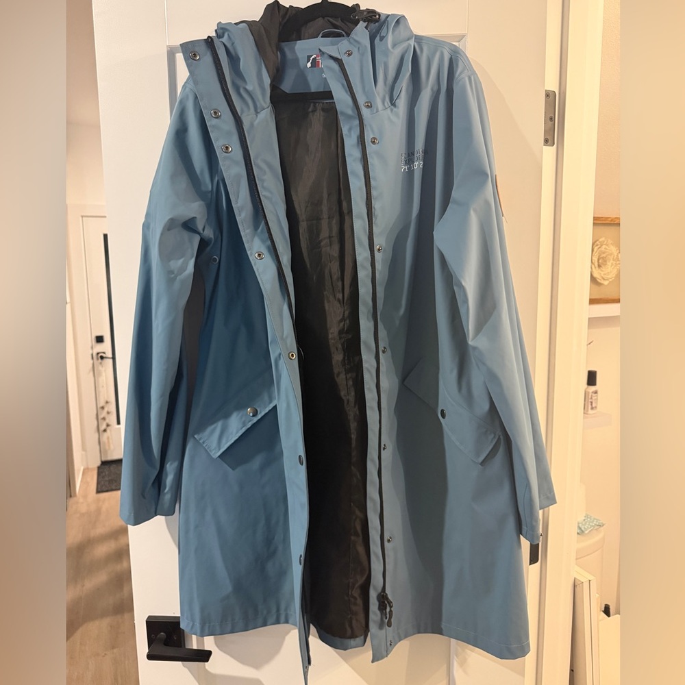 Waterproof Slate Blue Women's Rain Jacket with Hood - Picture 5 of 9